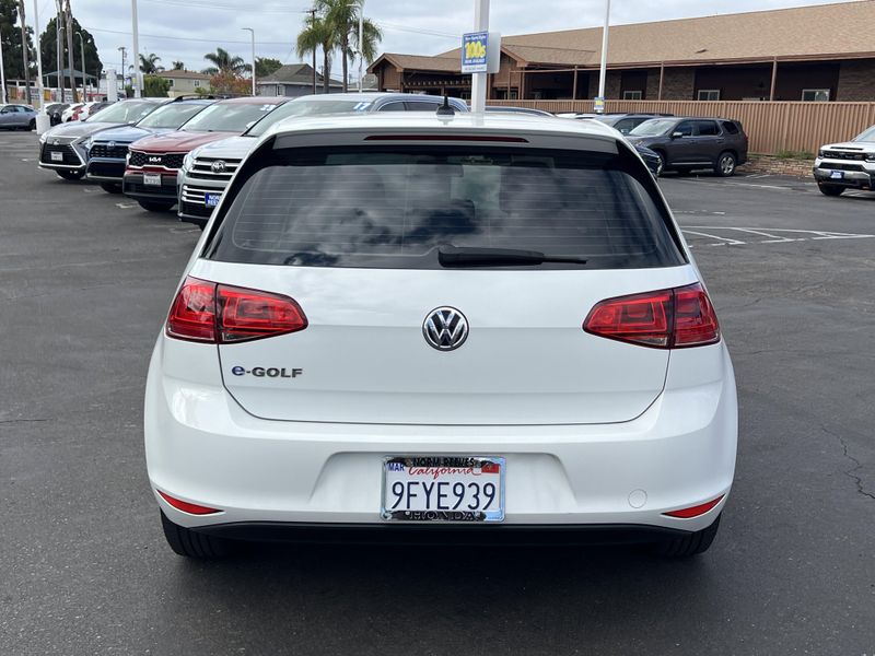 Used 2016 Volkswagen e-Golf SEImage 20