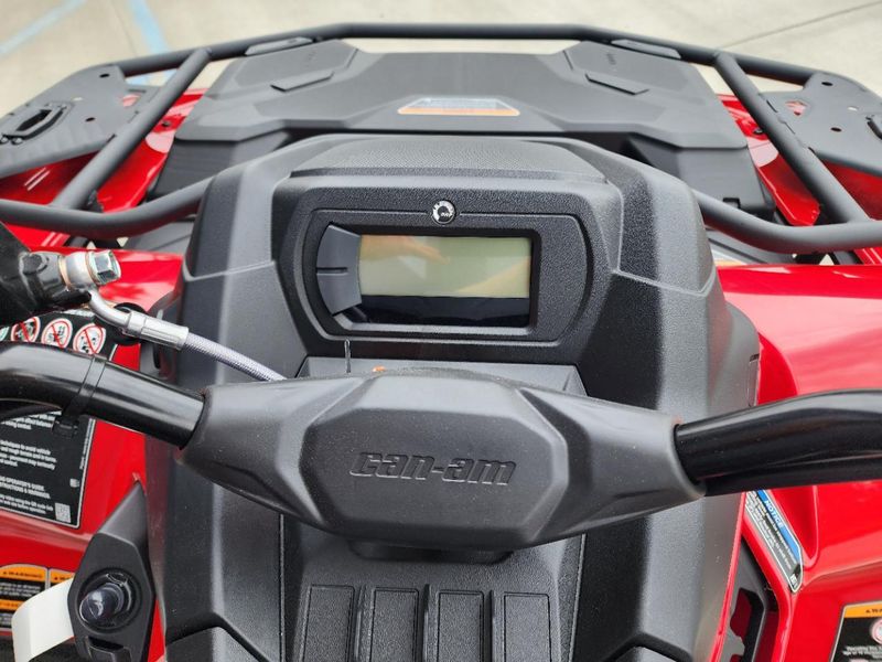 New 2026 Can-Am OUTLANDER 500 Image 12