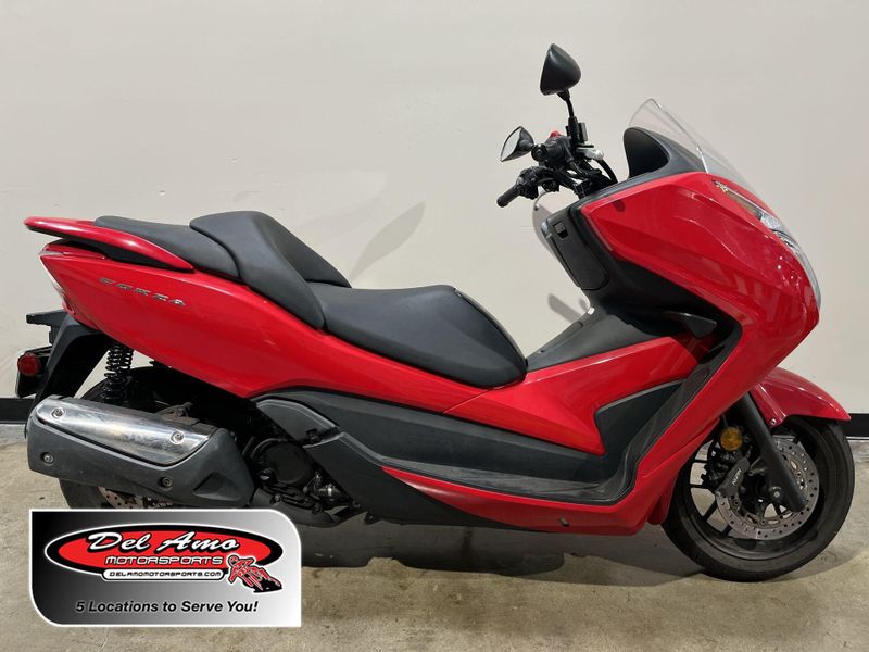 Used 2015 Honda FORZA Base Image 1