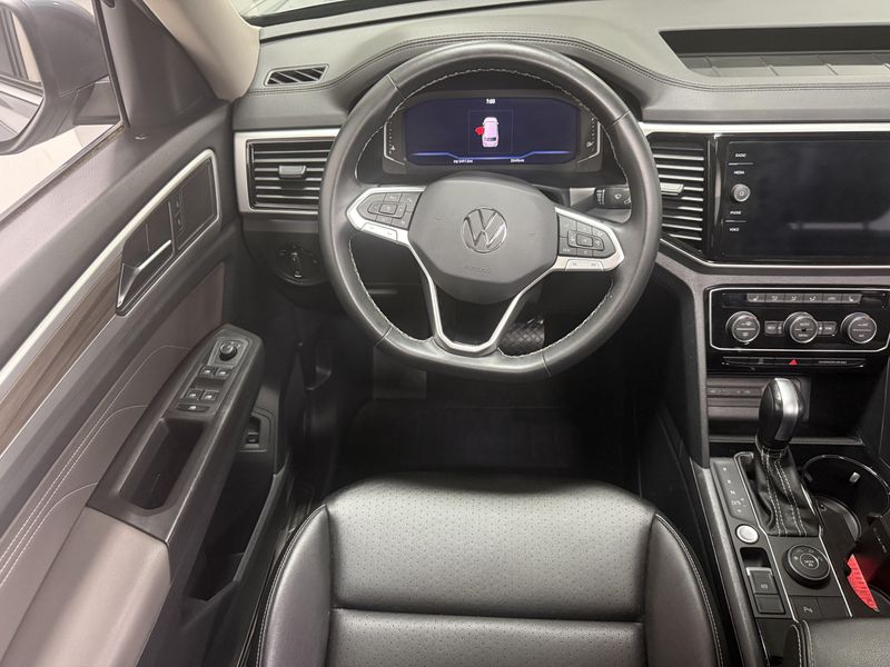 Used 2023 Volkswagen Atlas V6 SEL AWD w/Sunroof & NavImage 20