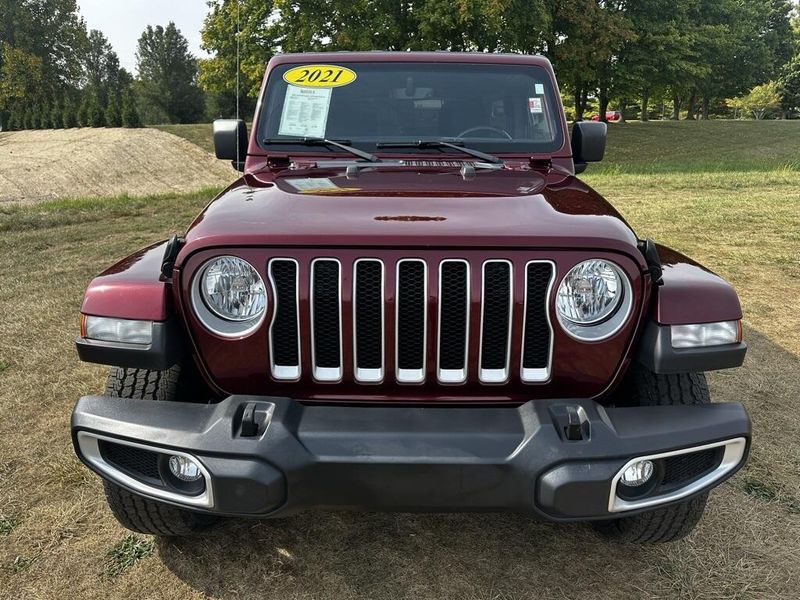 2021 Jeep Wrangler Unlimited Sahara photo 7