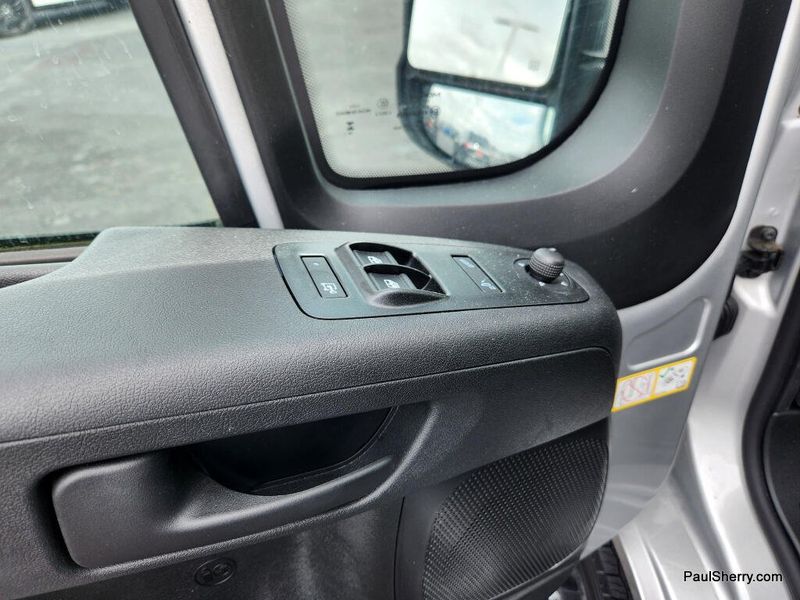 New 2026 RAM Promaster 2500 Slt+ Window Van High Roof 159' Wb