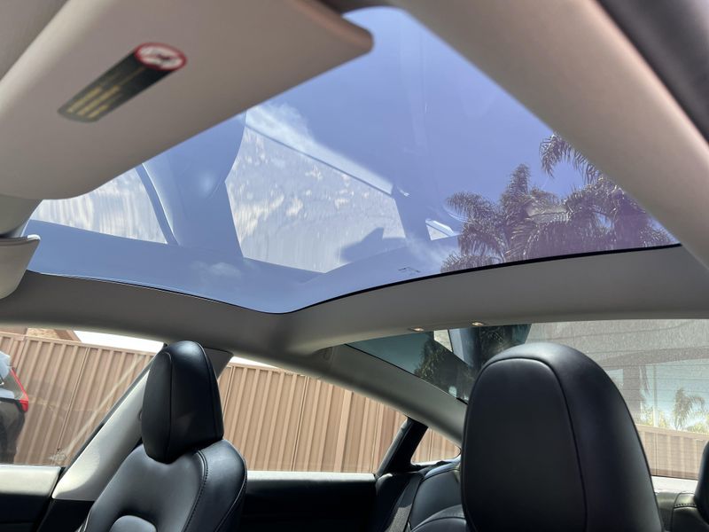 Used 2023 Tesla Model 3 PerformanceImage 14