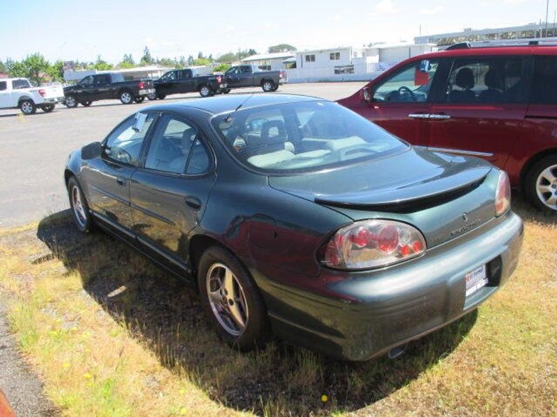 Used 2001 Pontiac Grand Prix GTImage 9