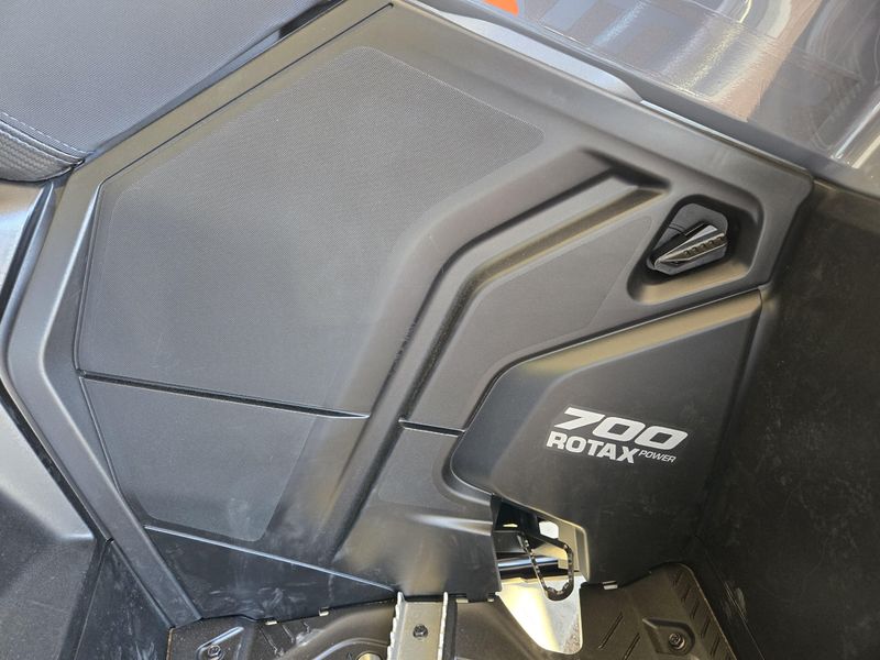NEW 2026 CAN-AM OUTLANDER X MR 700 Image 20