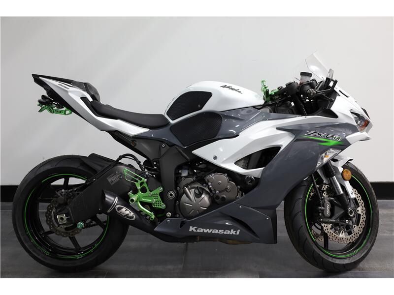 2021 Kawasaki Ninja ZX-6RImage 1