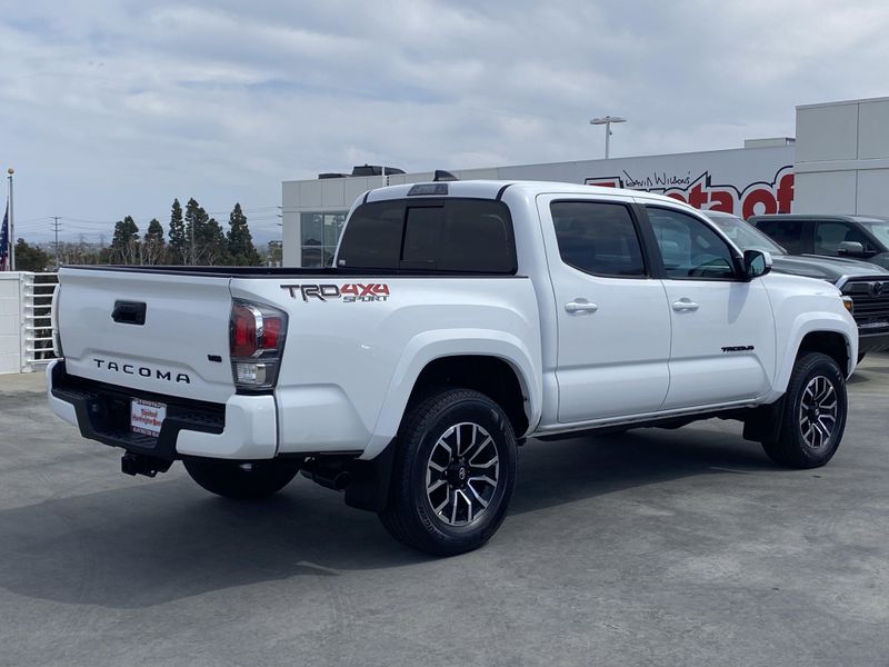 2023 Toyota Tacoma TRD SportImage 4