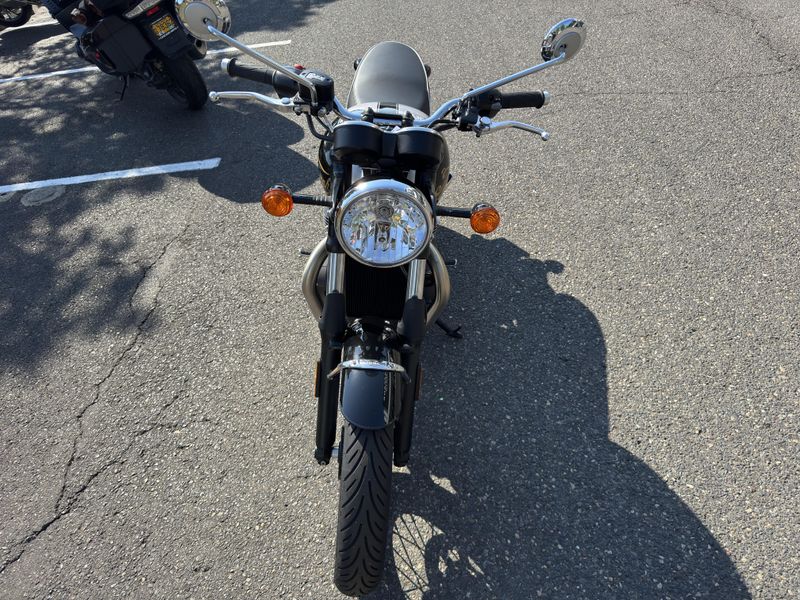 2025 Triumph Bonneville T100 - ICON EDITION 