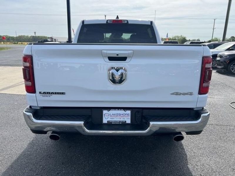 2024 RAM 1500 LaramieImage 6