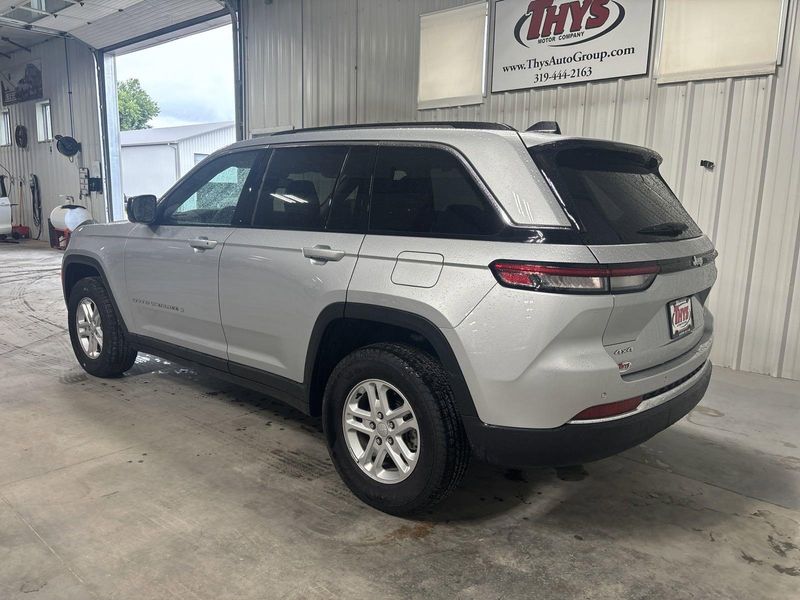 2023 Jeep Grand Cherokee LaredoImage 24