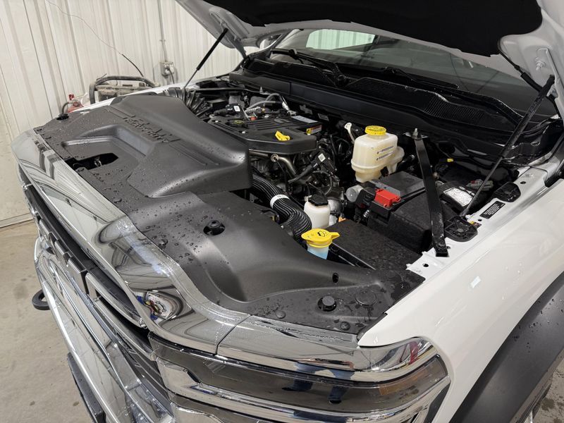 New 2026 RAM 5500 Tradesman Chassis Crew Cab 4x4 84
