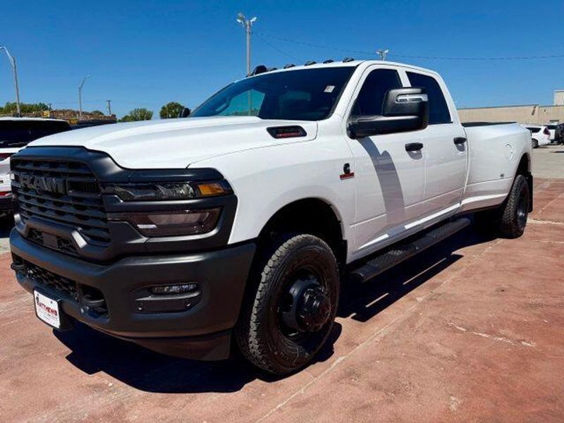 New 2027 RAM 3500 TradesmanImage 1