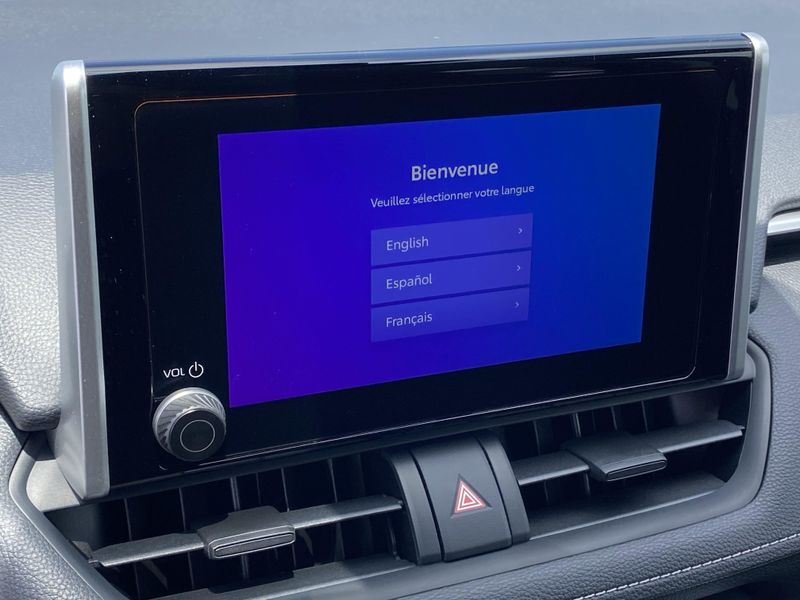 New 2025 Toyota RAV4 Hybrid XLEImage 15