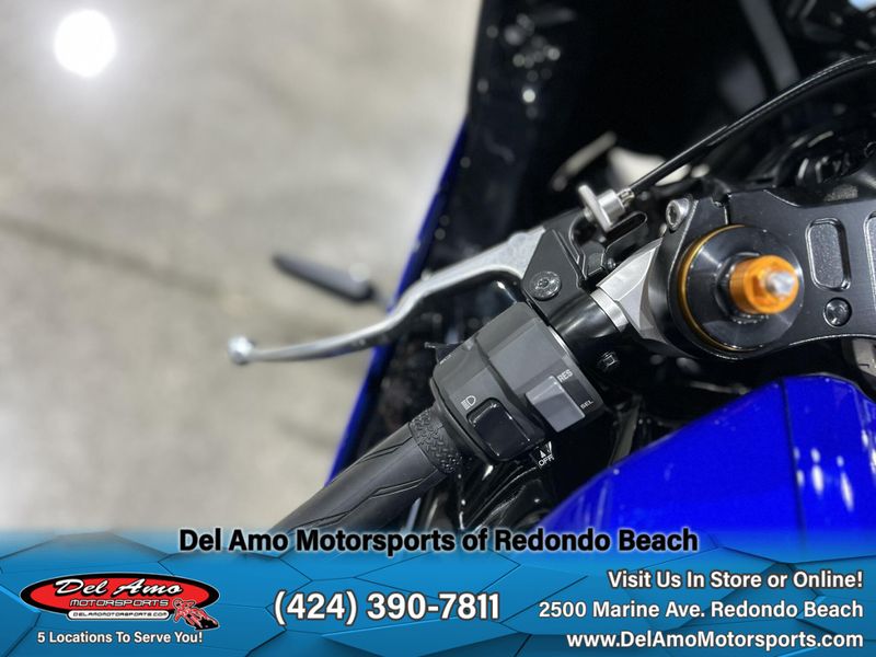 2025 Yamaha YZF-R7 Image 13