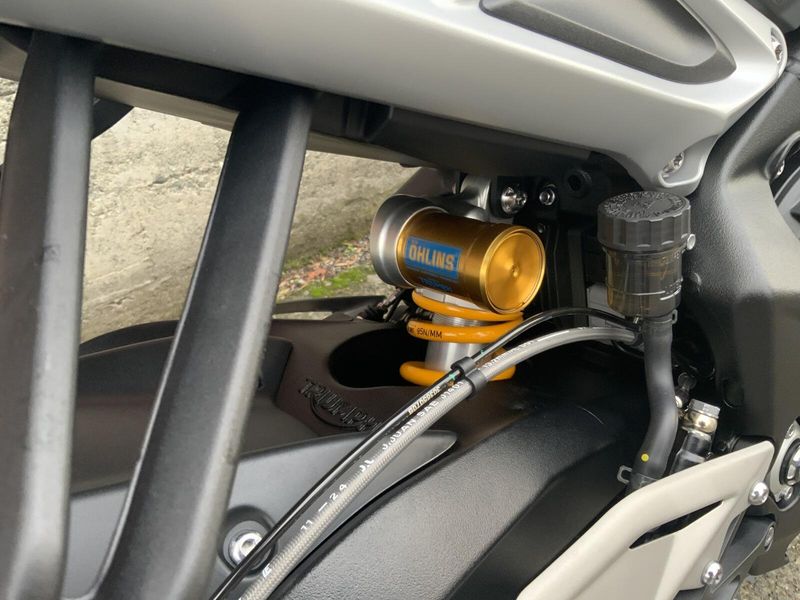 2026 Triumph STREET TRIPLE 765RS