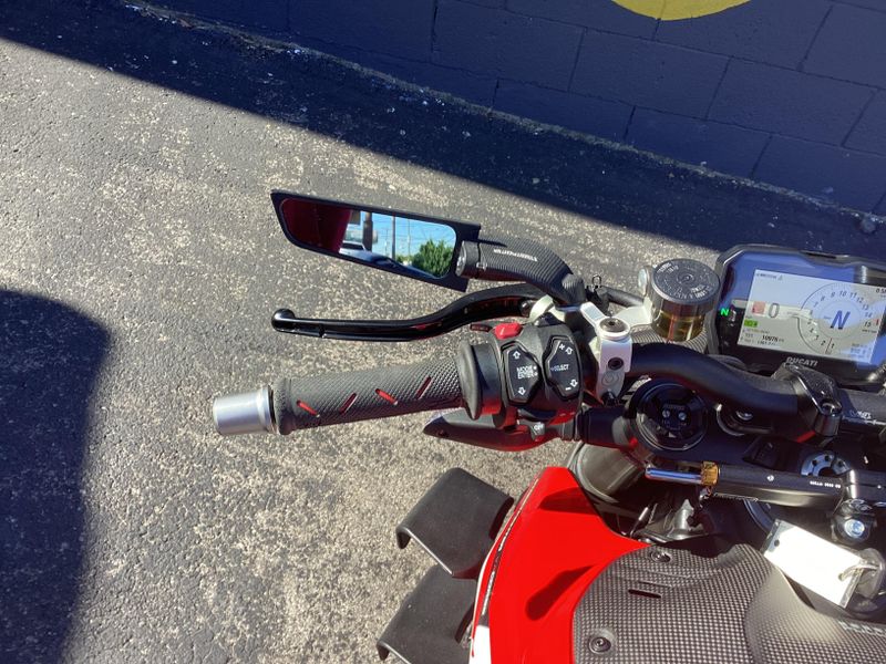 Used 2022 Ducati Streetfighter V4 