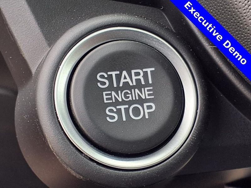 New 2025 Alfa Romeo Stelvio Tributo Italiano AwdImage 21