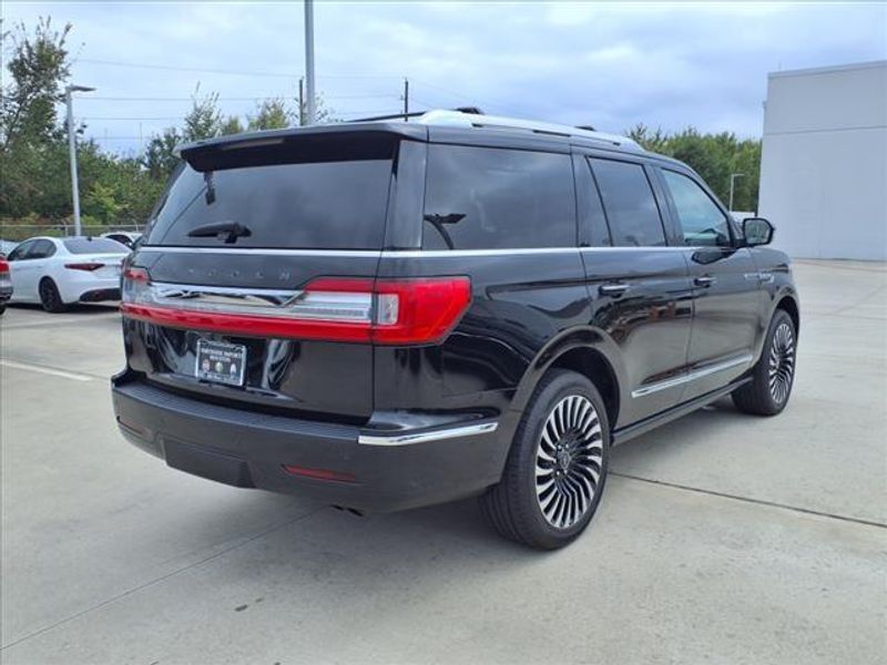 2021 Lincoln Navigator Black LabelImage 15