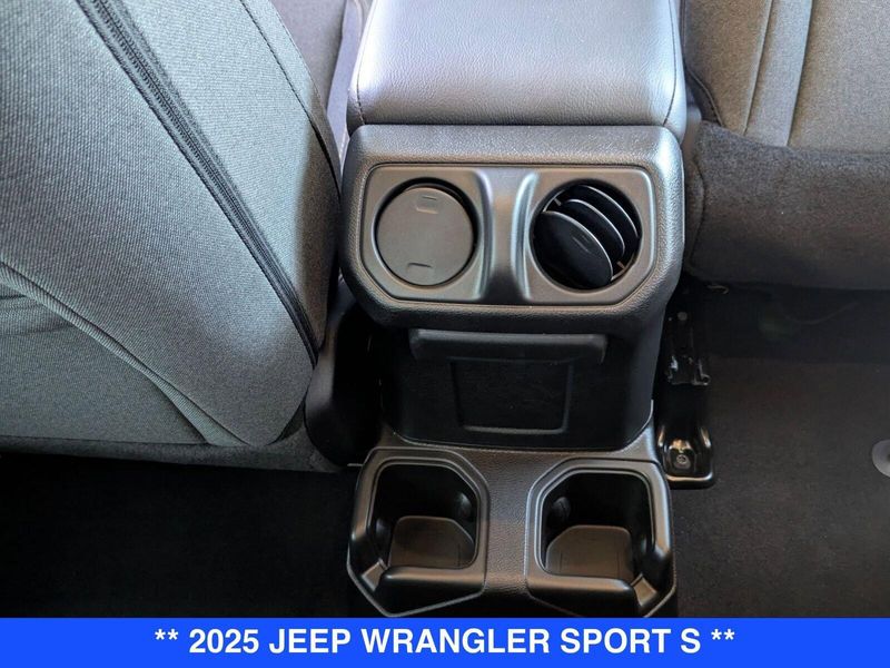 2025 Jeep Wrangler Sport S photo 32