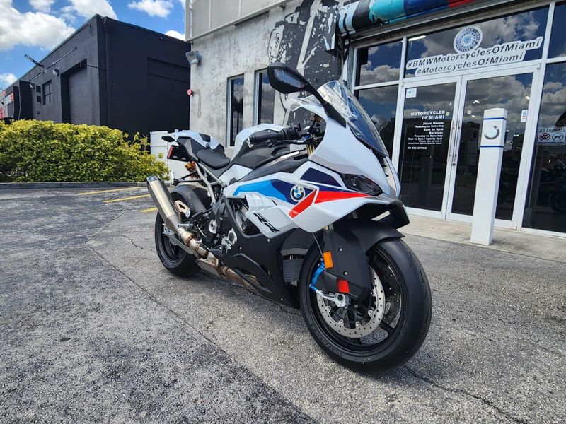 2026 BMW S 1000 RRImage 9