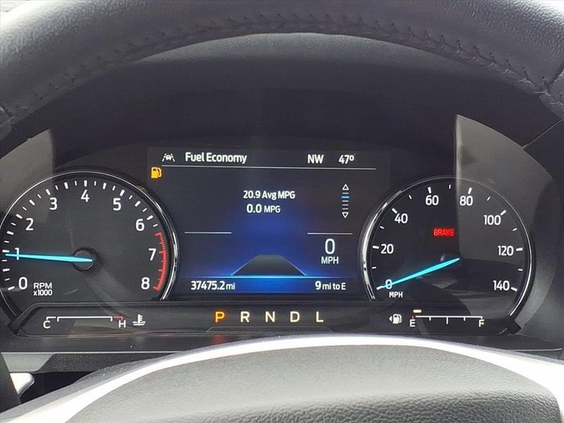 Used 2022 Ford Explorer XLTImage 24