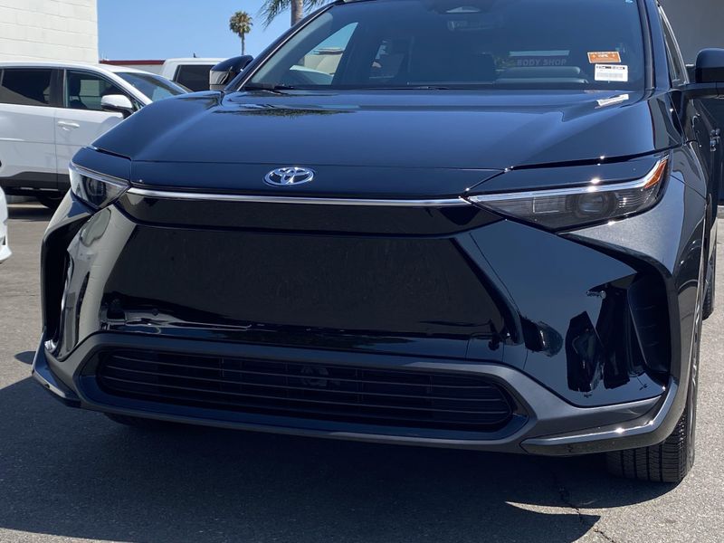 New 2025 Toyota bZ4X XLEImage 7