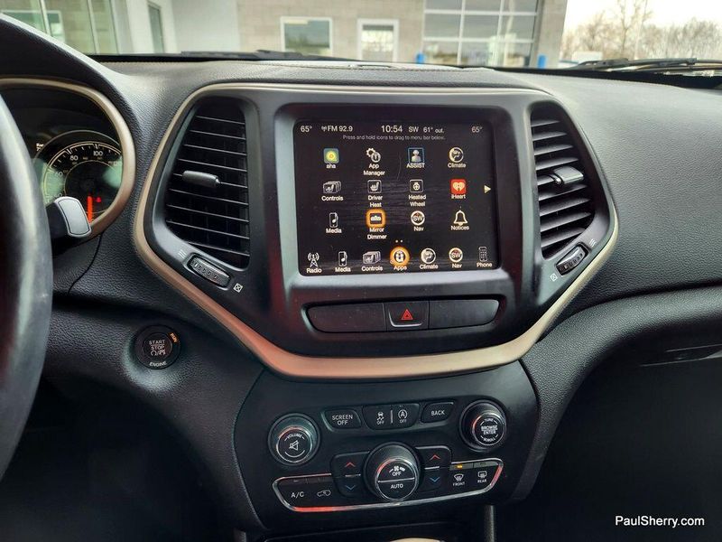 2016 Jeep Cherokee LimitedImage 3