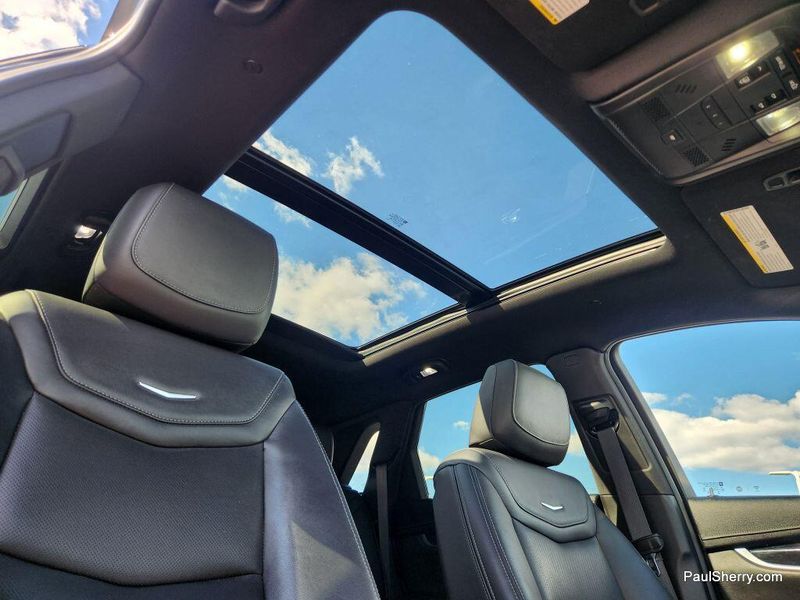 Used 2025 Cadillac XT5 Premium Luxury AWD