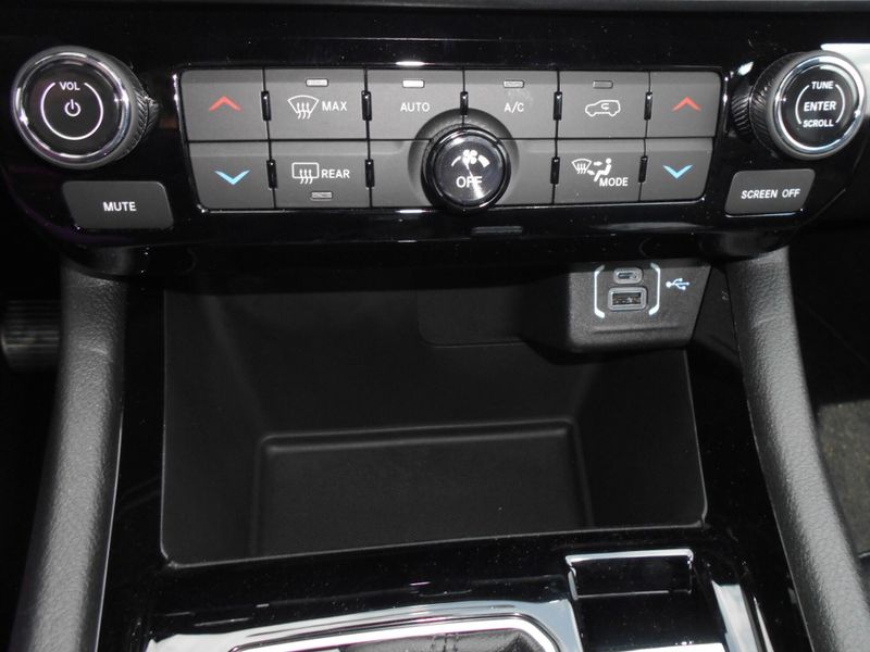 2025 Jeep Compass Limited 4x4Image 20