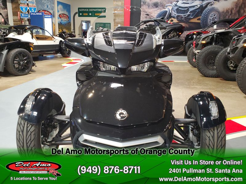 2023 Can-Am H9PA  in a STEEL BLACK METALLIC / PLATINUM exterior color. Del Amo Motorsports of Orange County (949) 416-2102 delamomotorsports.com 