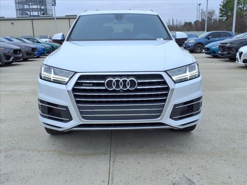 2019 Audi Q7 45 Premium PlusImage 12