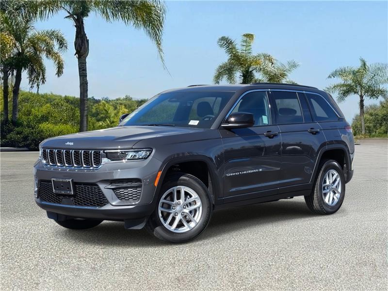 New 2026 Jeep Grand Cherokee Laredo X 4x2