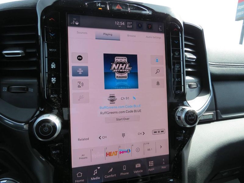 New 2026 RAM 1500 Laramie Crew Cab 4x4 5