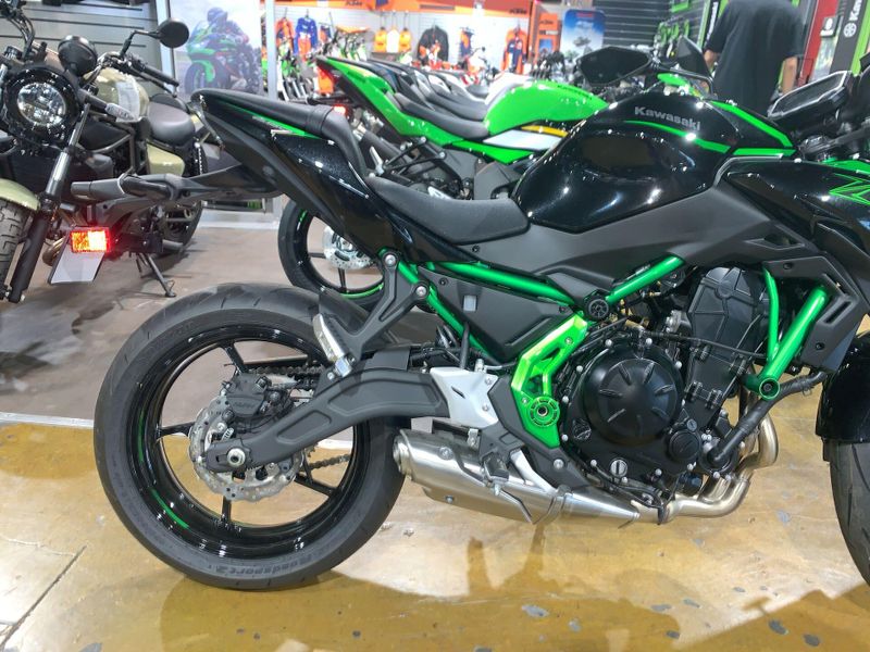 New 2025 Kawasaki Z650 ABS Image 10