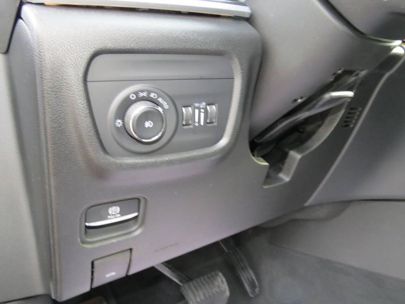 New 2026 Jeep Grand Cherokee Limited 4x4Image 10