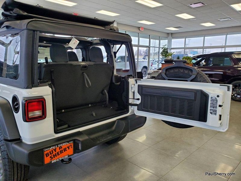 2025 Jeep Wrangler 2-door SportImage 11