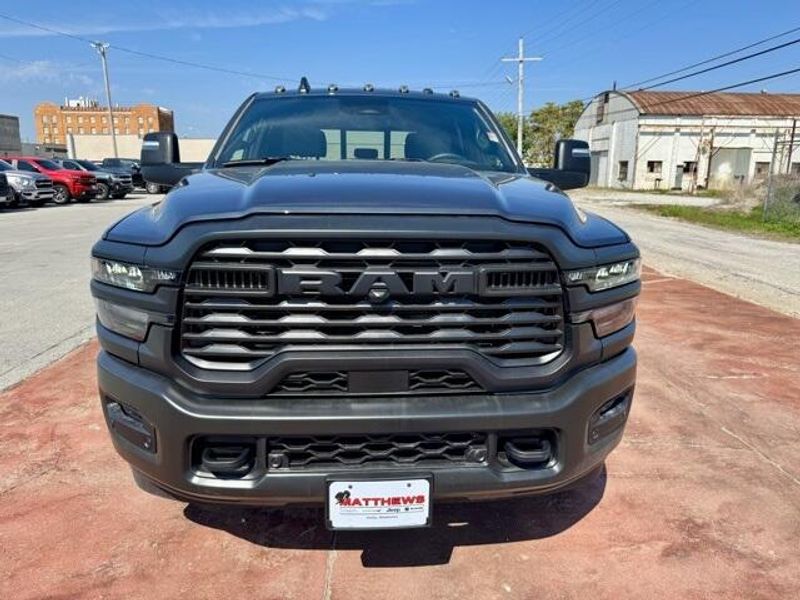 2026 Ram 3500 Tradesman photo 2