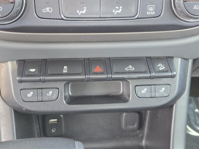 Used 2018 Chevrolet Colorado 4WD Crew Cab 128.3 Z71