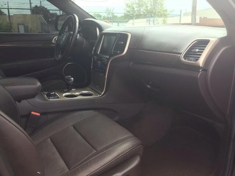 Used 2014 Jeep Grand Cherokee SummitImage 19