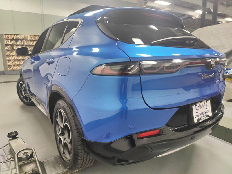 Used 2024 Alfa Romeo Tonale Ti eAWD Premium w/SunroofImage 13