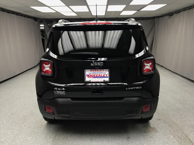 Used 2023 Jeep Renegade LimitedImage 3