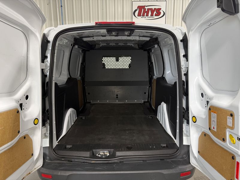 Used 2016 Ford Transit Connect XLTImage 5