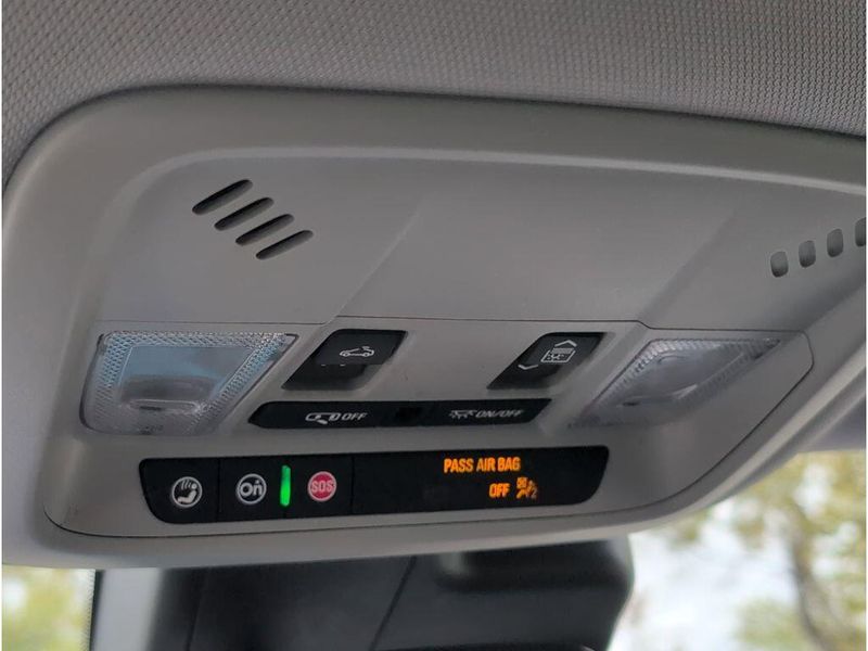 Used 2023 Chevrolet Malibu LTImage 28