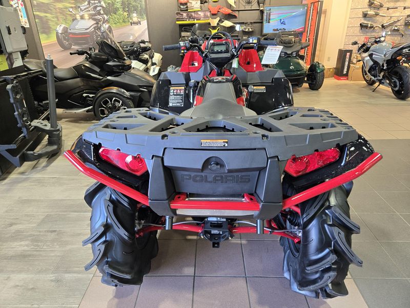 2025 Polaris SPORTSMAN XP 1000 MUD EDITION ONYX BLACK AND PERFORMANCE RED ACCENTS Image 13