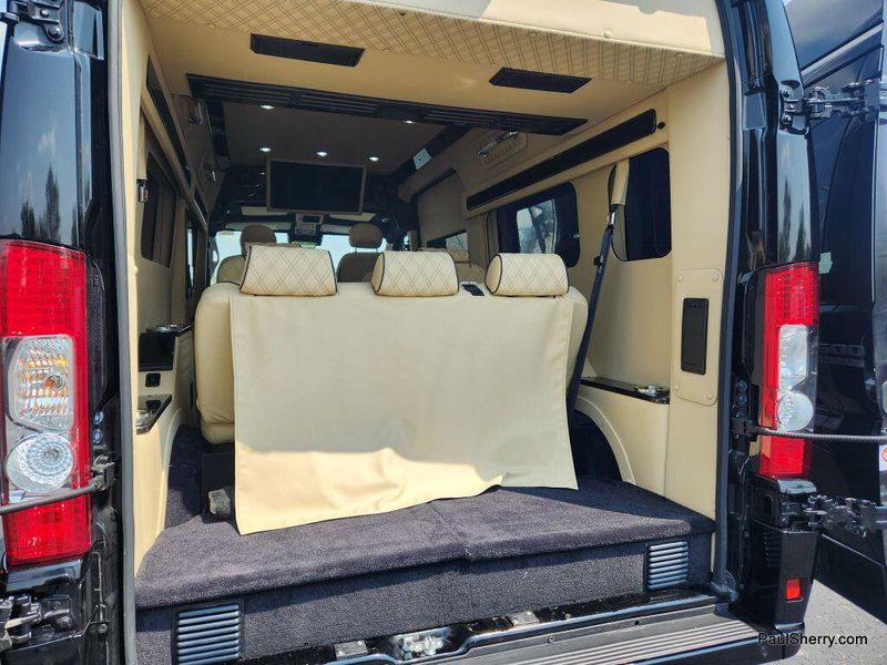 2024 RAM Promaster 2500 Slt+ Window Van High Roof 159