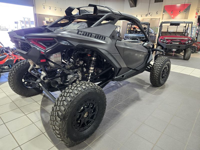 NEW 2026 CAN-AM MAVERICK R X RS 999T DCT Image 5