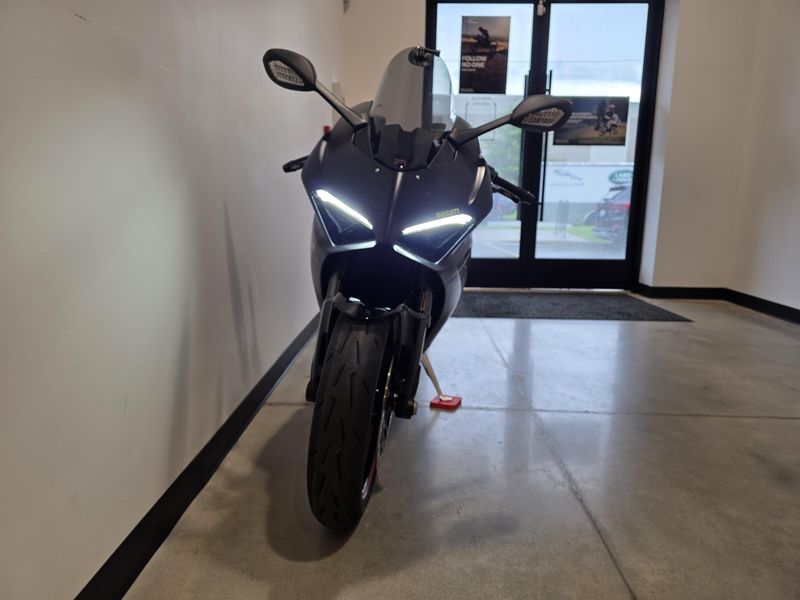 Used 2024 Ducati Panigale V2 