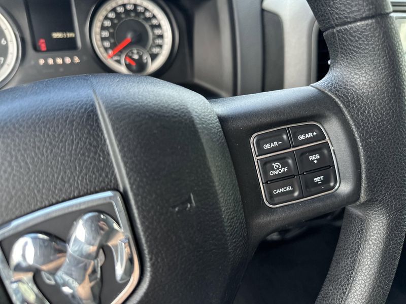 Used 2016 RAM 1500 ExpressImage 20