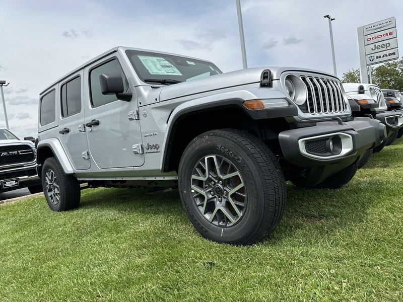 2024 Jeep Wrangler 4-door SaharaImage 25