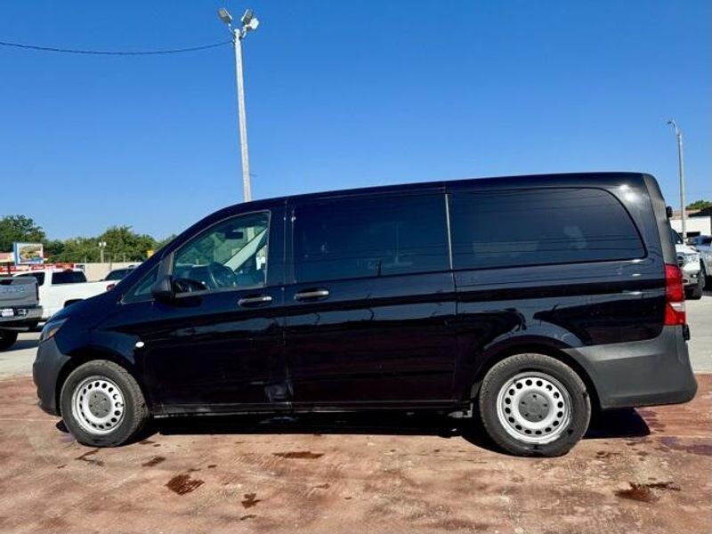 Used 2019 Mercedes-Benz Metris PassengerImage 8